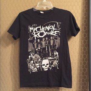 👑My Chemical Romance T-Shirt Size Small👑